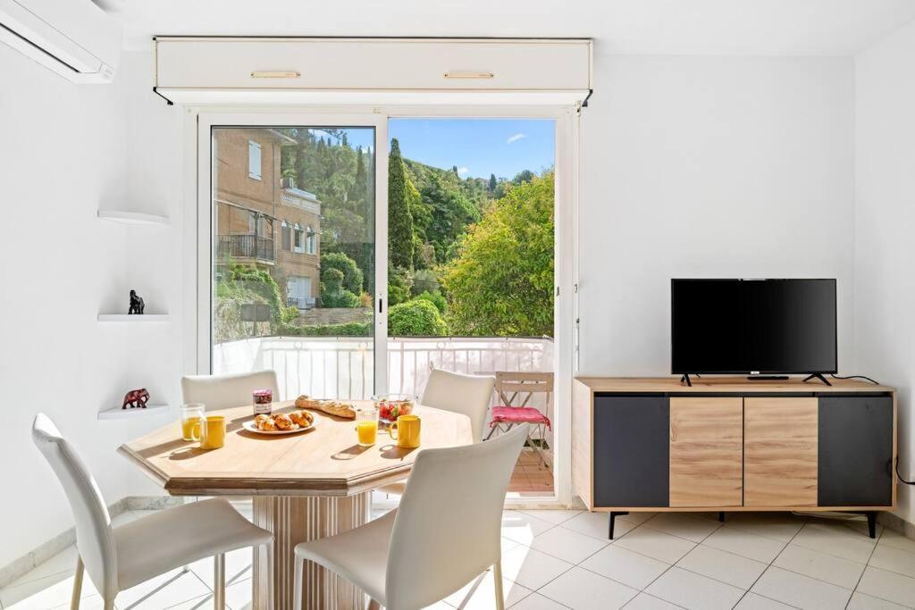 La Villa Julia - Calme - Spacieux - Parking Prive - Climatisation Ментона Экстерьер фото